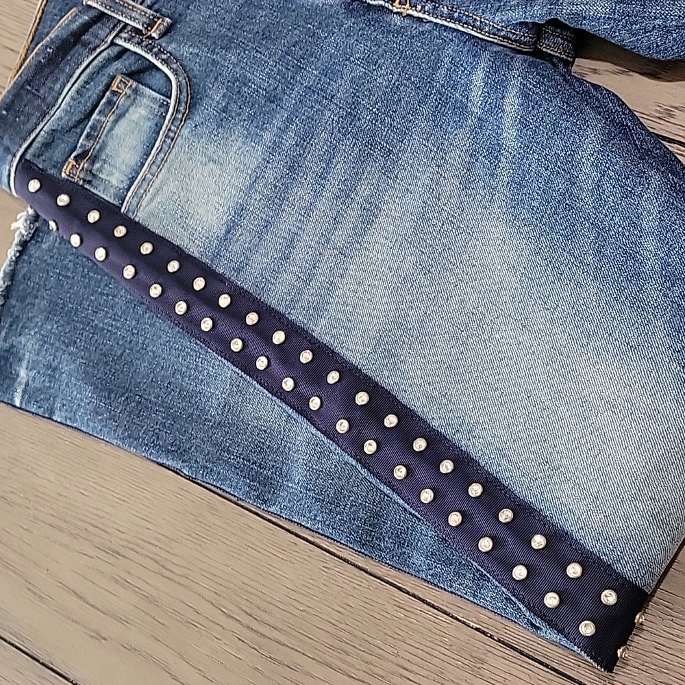 Veronica Beard "Ines" Rhinestones Girlfriend Side Crop Jeans Size 25 - Picture 5 of 16
